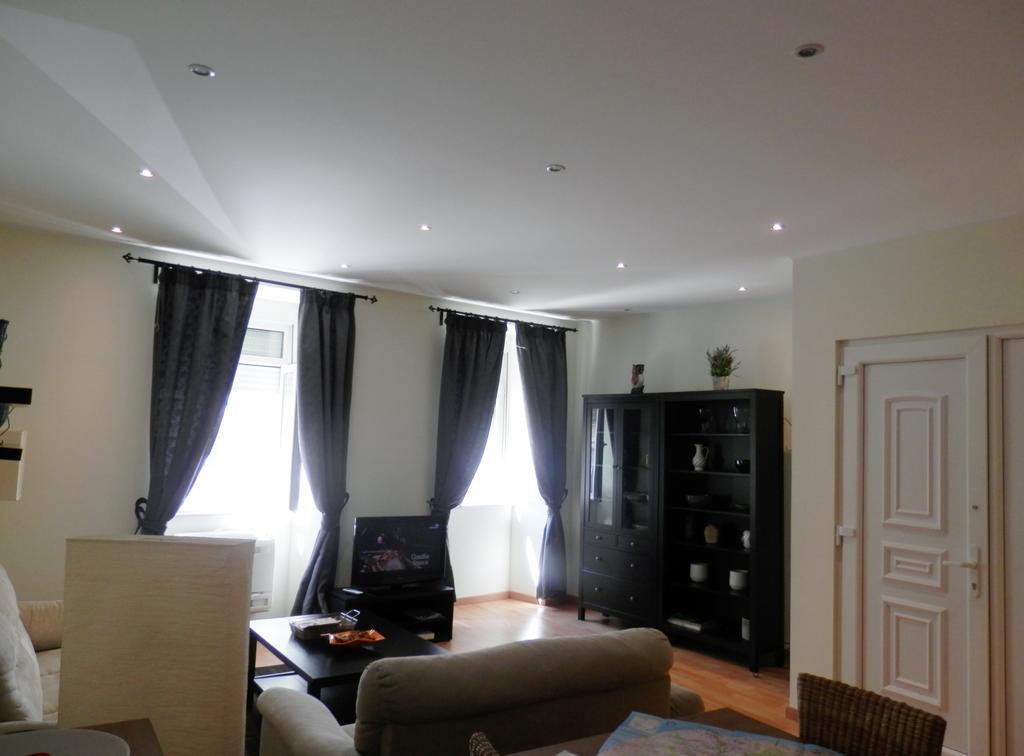 Downtown, Cozy Apartment In Лиссабон Номер фото